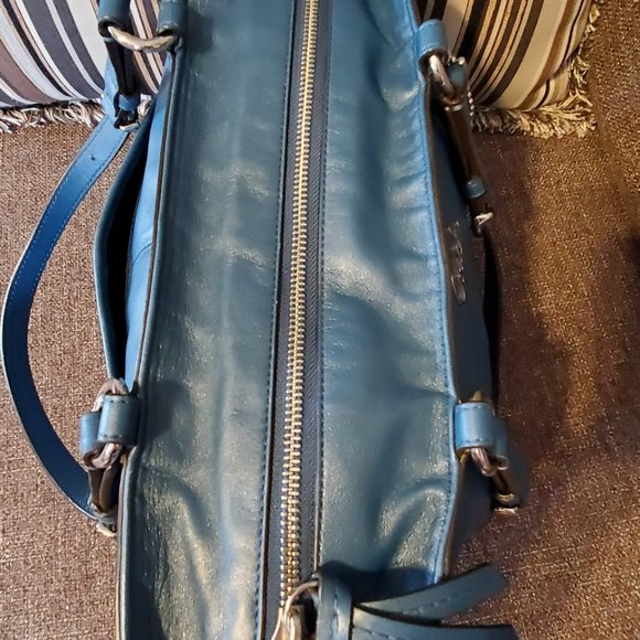 EUC Coach East West Leather Tote - Picture 9 of 10